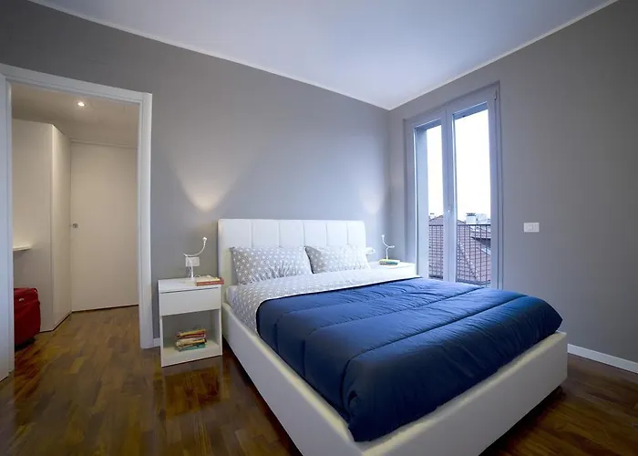 Aurum Aparthotels Pianell 10 Milán